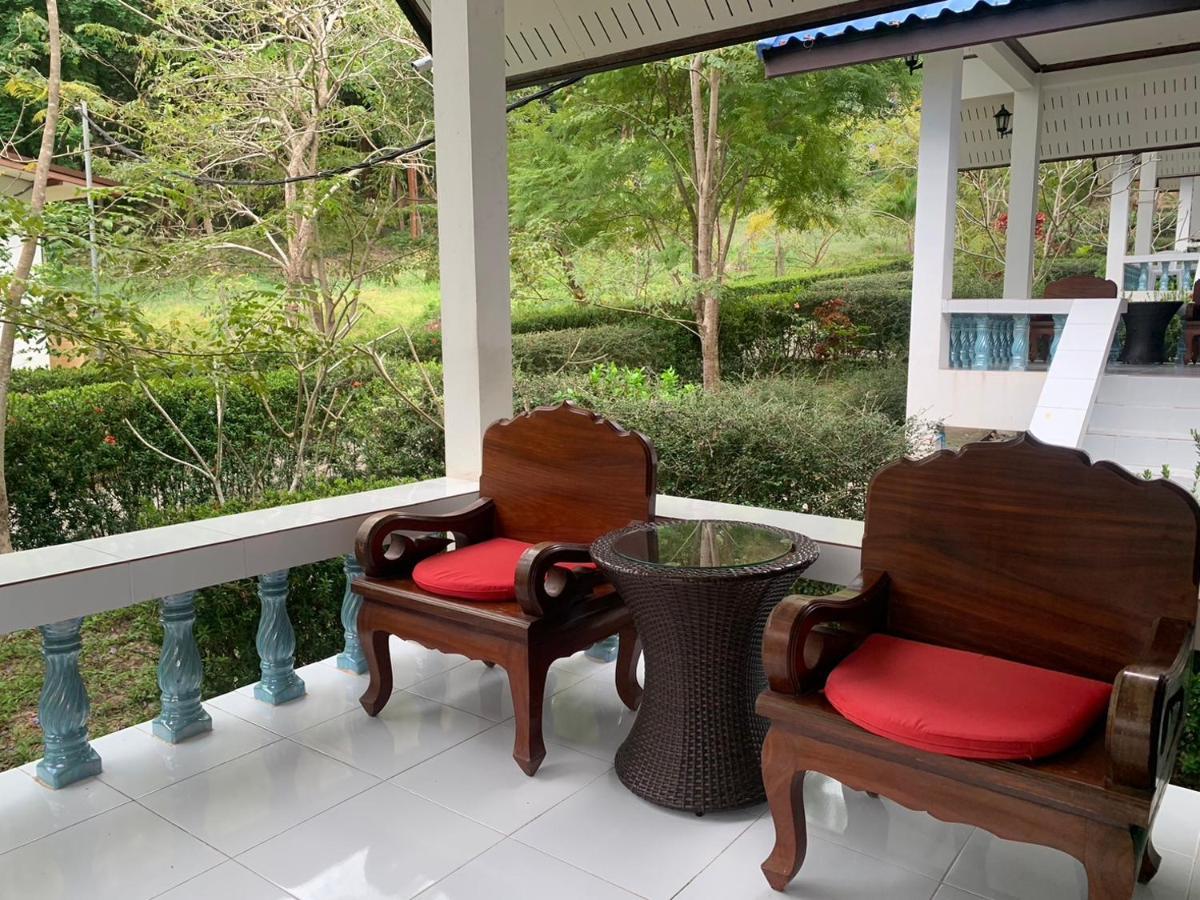 Koh Jum Serenity Resort Екстер'єр фото