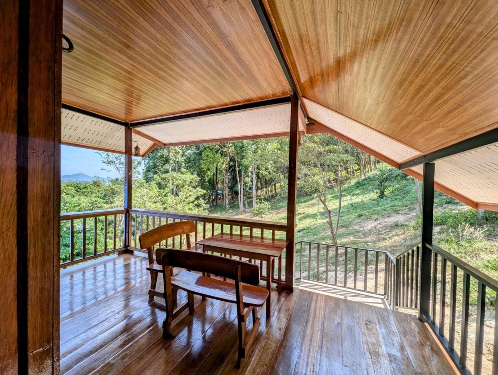 Koh Jum Serenity Resort Екстер'єр фото
