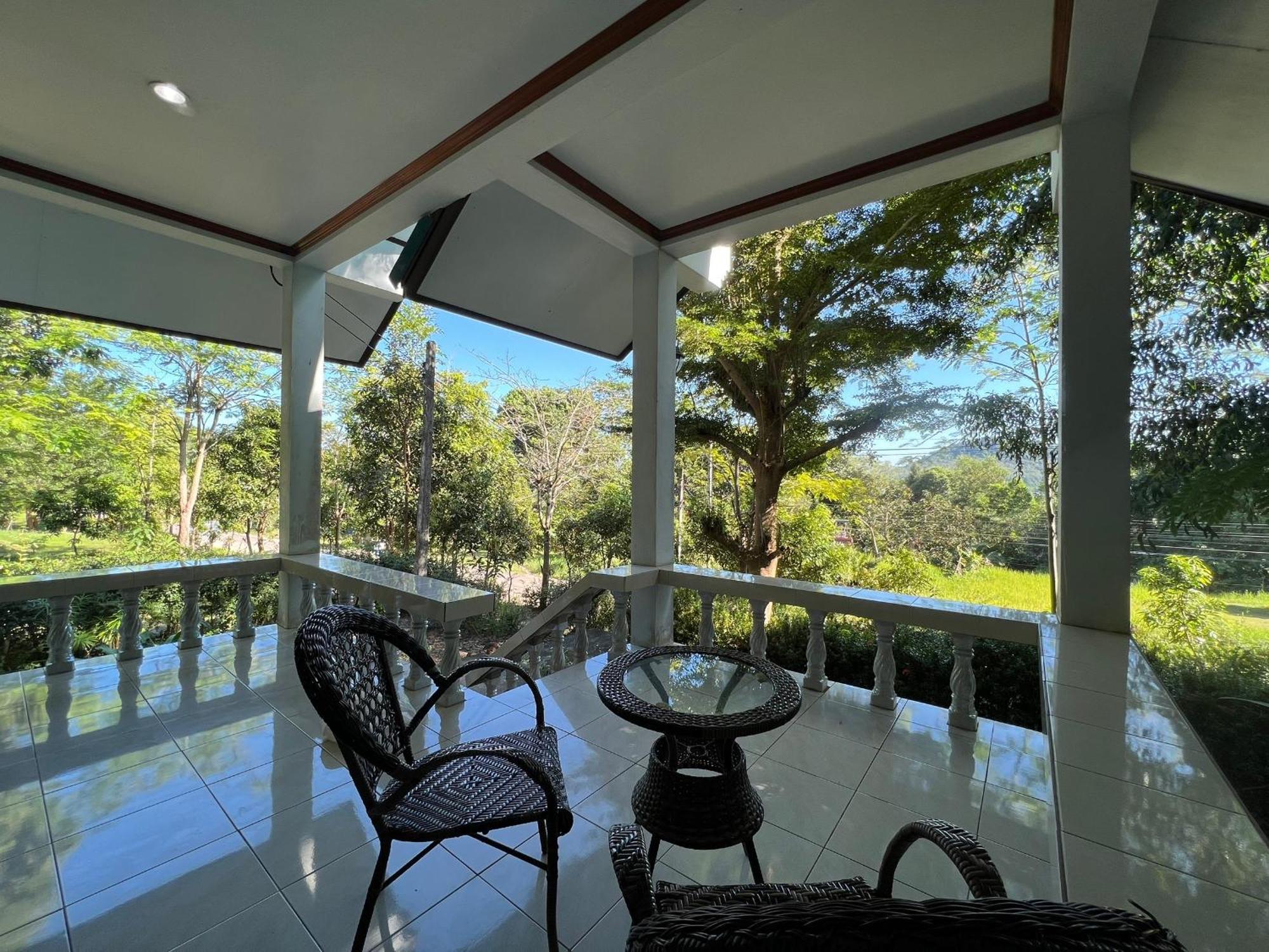 Koh Jum Serenity Resort Екстер'єр фото
